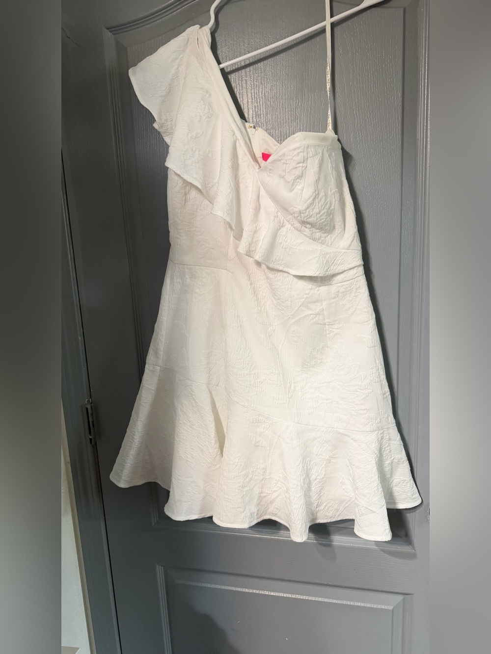 Lilly Pulitzer White One-Shoulder Ruffle Dress - Picture 4 of 14